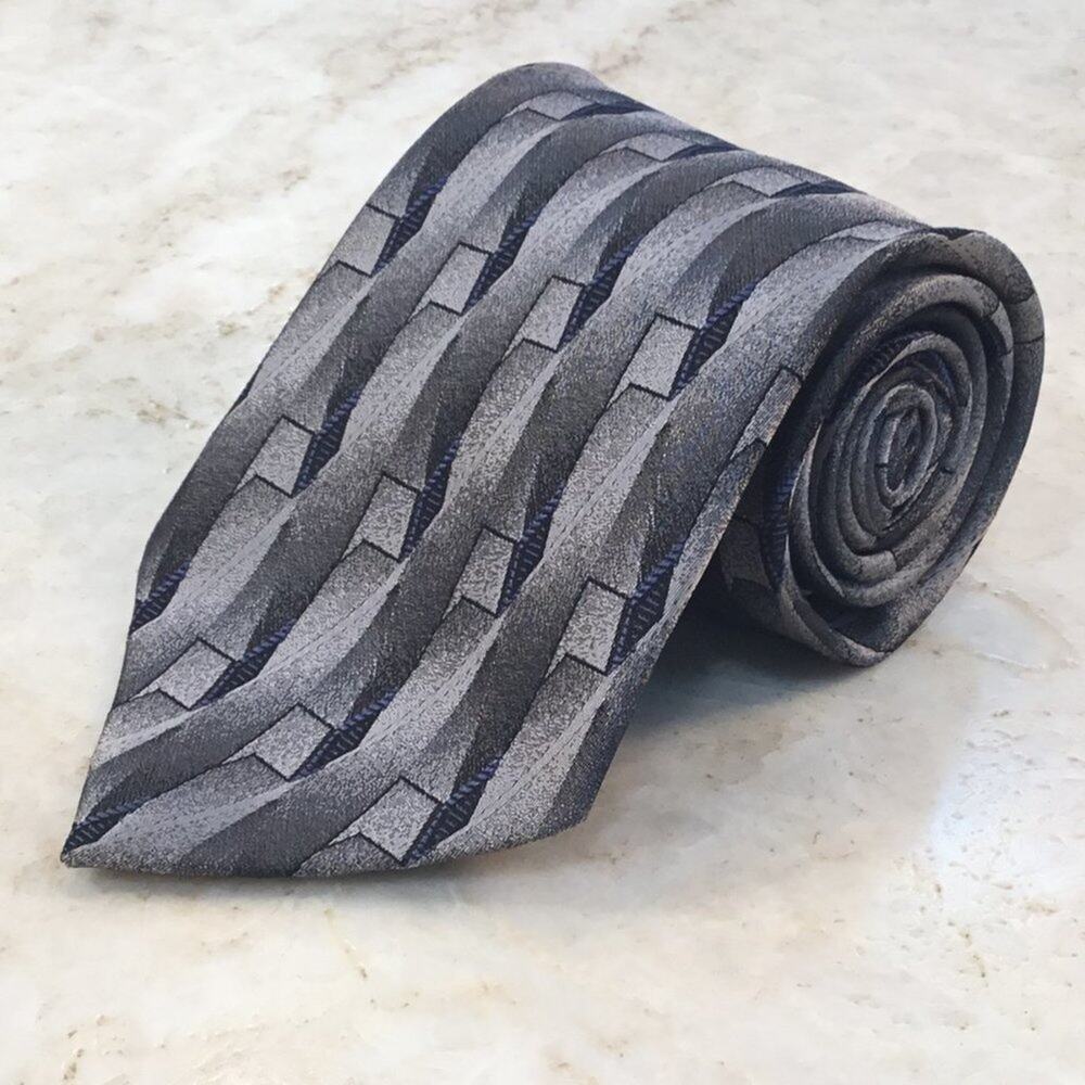 IV FRONT SILK TIE